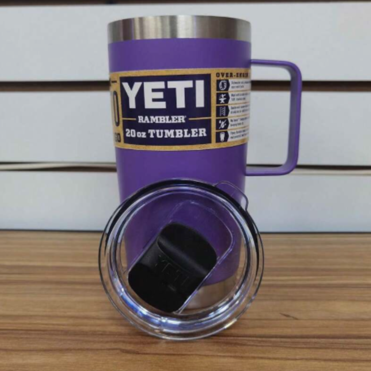 Yeti 30oz Caza Morado Acero Inoxidable