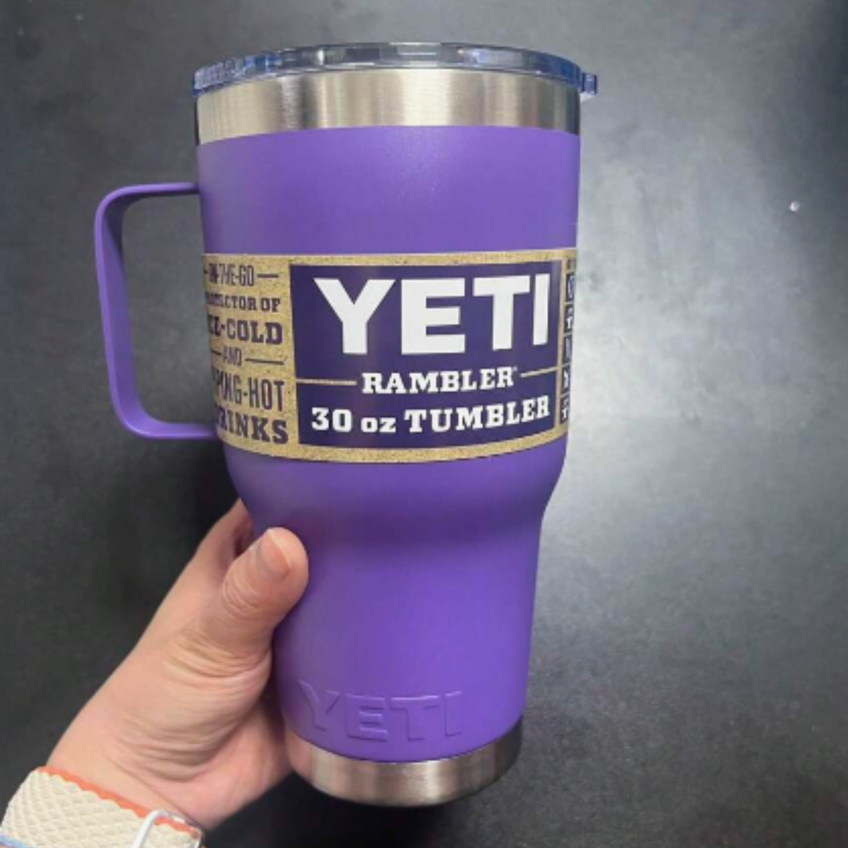 Yeti 30oz Caza Morado Acero Inoxidable